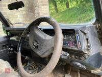 1994 LAND ROVER DEFENDER 90 - 45