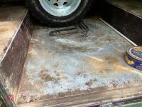 1994 LAND ROVER DEFENDER 90 - 67