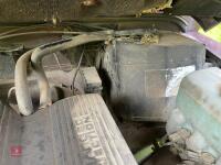 1994 LAND ROVER DEFENDER 90 - 72