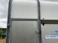 IFOR WILLIAMS 10' LIVESTOCK TRAILER - 16