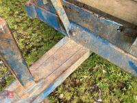 HYDRAULIC TIPPING TRAILER - 10