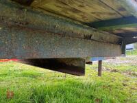 HYDRAULIC TIPPING TRAILER - 33