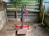 2015 HALL HYDRAULIC LOG SPLITTER - 2