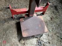 2015 HALL HYDRAULIC LOG SPLITTER - 4