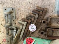 GATE FURNITURE & FIXINGS - 2
