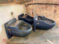 3 JFC WATER BOWLS/TROUGHS - 9