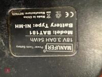 BOSCH DRILLS & 3 BATTERIES - 8