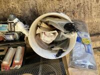 FIXINGS, STAPLES, CABLE TIES ETC - 11