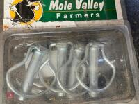 BALL HITCHES & ASSOCIATED PINS - 3