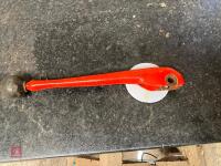 NUFFIELD LEVER - 2