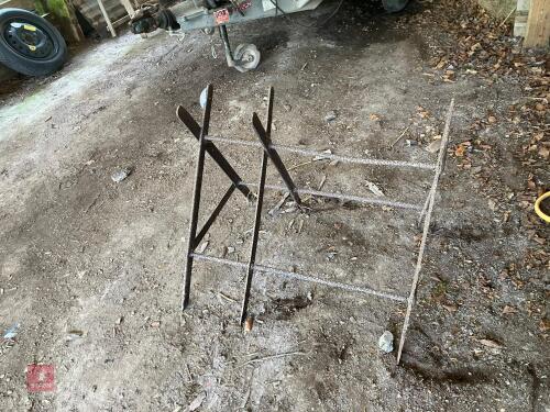 IRON SAW HORSE