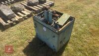 TRACTOR WEIGHT WITH VICE & TOWING EYE - 6