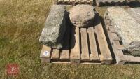 GRANITE MUSHRPOOM/ STADDLE STONE