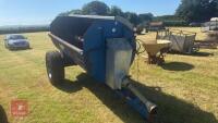 FLEMING M5700 ROTARY DUNG SPREADER - 10
