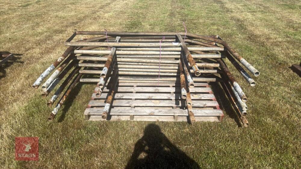 11 COW CUBICLE SECTIONS