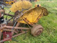 1959 MASSEY FERGUSON INDUSTRIAL TRACTOR - 12