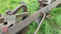 MASSEY FERGUSON CONVENTIONAL PLOUGH - 10