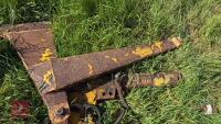 LOADER BRACKETS - 2