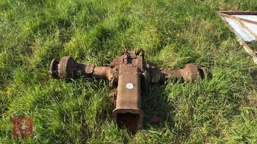TRACTOR REAR AXLE AND BODY