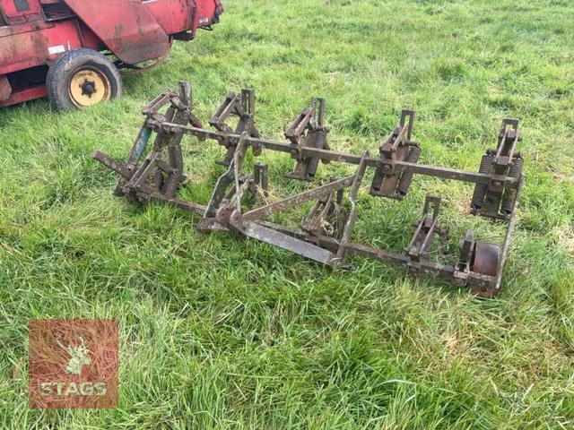 7' SPRING LEG SCUFFLE/CULTIVATOR