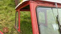 SEKURA MARK S67 TRACTOR CAB - 9