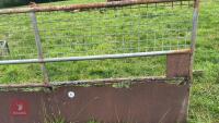 GATE/HAY RACK - 4