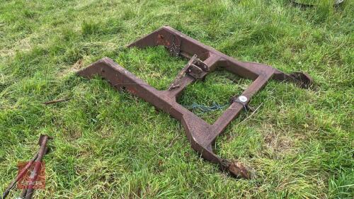 MASSEY FERGUSON FRONT LOADER FRAME