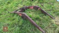 MASSEY FERGUSON FRONT LOADER FRAME - 11