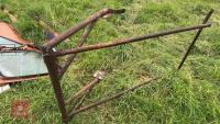 FERGUSON LOADER FRAME - 5