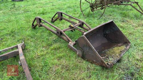 INDUSTRIAL FRONT END LOADER