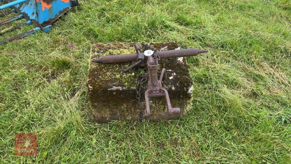 T BAR AND REAR WEIGHT
