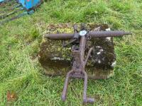 T BAR AND REAR WEIGHT - 8