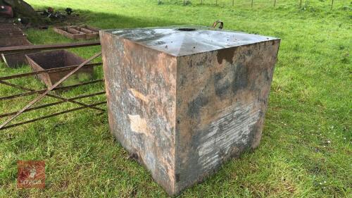 GALVANISED STORAGE TANK