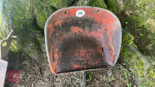 FERGUSON TRACTOR SEAT