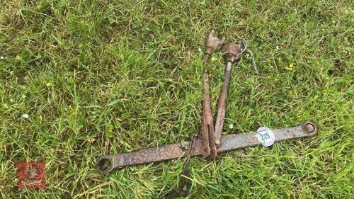 LINKAGE ARM AND STABILISERS
