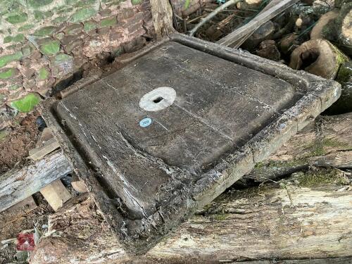 APPLE PRESS OAK BOTTOM