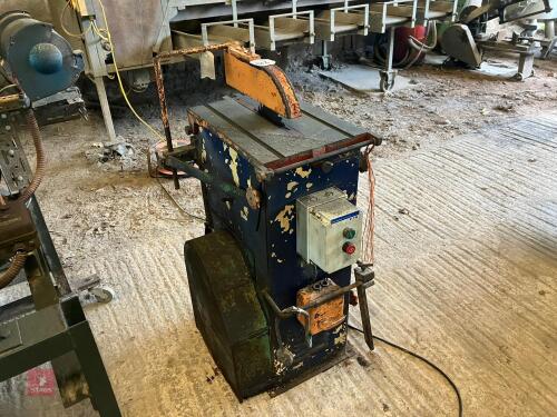 SMALL TABLE SAW (S/R)