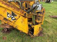1969 MF INDUSTRIAL WHEELED DIGGER - 33