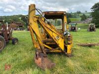 1969 MF INDUSTRIAL WHEELED DIGGER - 34