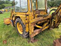 1969 MF INDUSTRIAL WHEELED DIGGER - 37