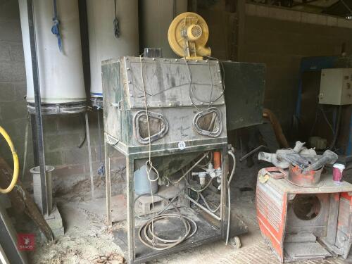 SHOTBLASTING CABINET