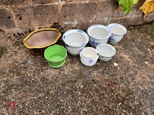 SELECTION OF CERAMIC POTS