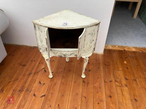 SMALL CORNER TABLE