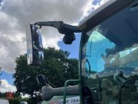 2016 FENDT 724 VARIO 4WD TRACTOR - 55