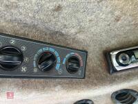 2008 MASSEY FERGUSON 6480 4WD TRACTOR - 40