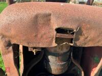 1965 DAVID BROWN 990 2WD TRACTOR - 32