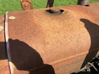 1965 DAVID BROWN 990 2WD TRACTOR - 65