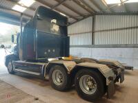 INTERNATIONAL NAVISTAR HIGHWAY TRUCK - 18