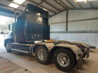 INTERNATIONAL NAVISTAR HIGHWAY TRUCK - 30
