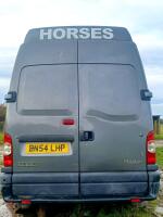 2004 RENAULT MASTER 3.5T HORSE VAN - 3